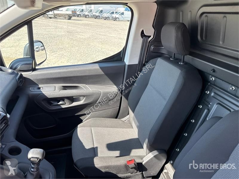 Camión Toyota Proace CITY 1.5D 100CV S&S MT L2...