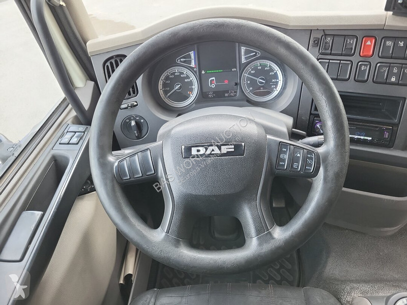 Teherautó DAF 260