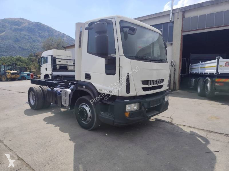 Camion Iveco 150 E 22
