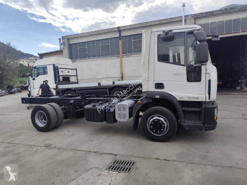 Camion Iveco 150 E 22