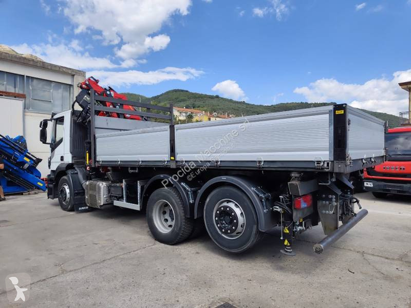 Iveco AD 260 S 31 X/P truck