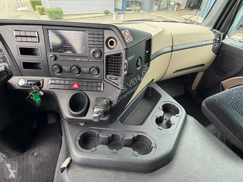 Camion Mercedes 1824 4x2 BDF Chassis Euro 6...