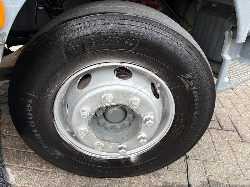 Грузовик DAF 55220 + HMF 735 K2 -- 2X EXT. +...