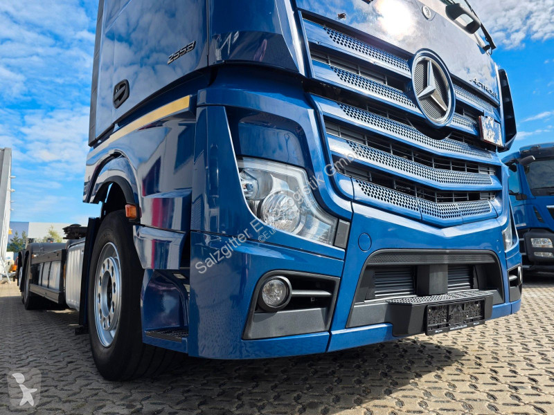 Грузовик Mercedes 2553 | Retarder | Lenkachse |...