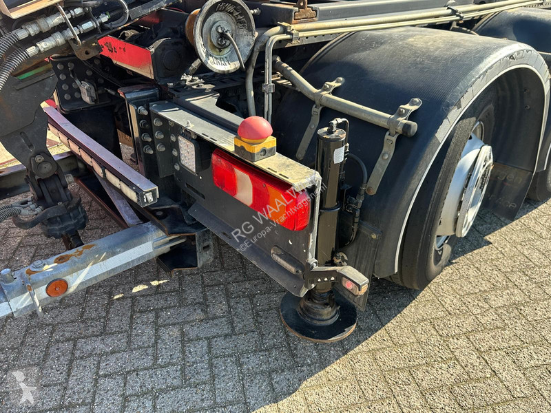 Lastbil Mercedes 2833 NL kenteken