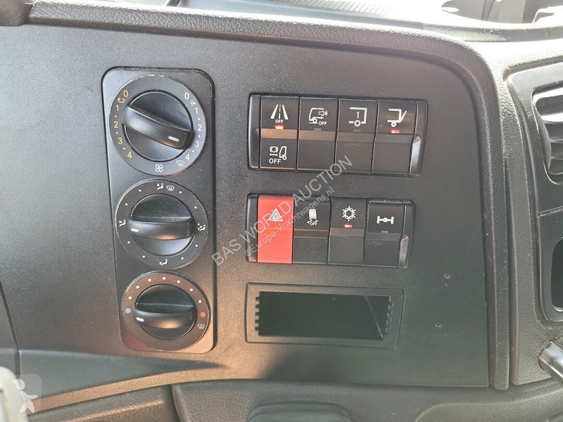 Lastbil Mercedes 1524