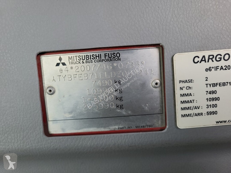 Camión Mitsubishi Fuso 7C18