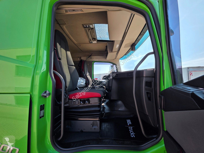 Volvo 500 | Lift-Lenkachse | Rückfahrkamera truck