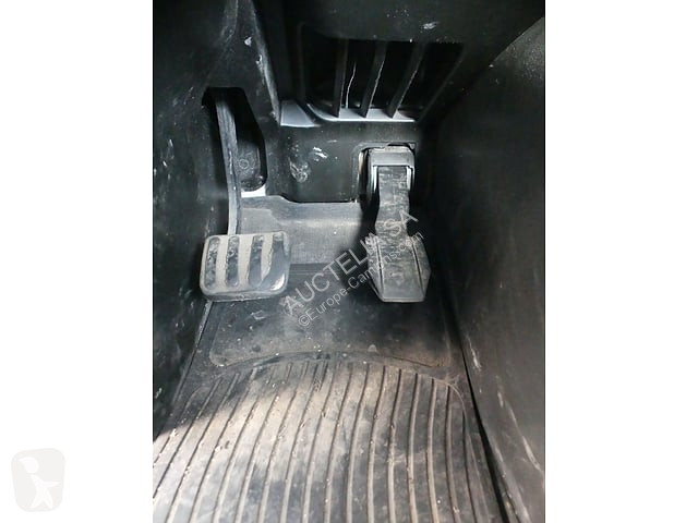Iveco 310 truck