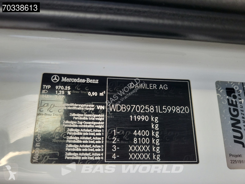شاحنة Mercedes 1218 4X2 12t Manual Tailgate...