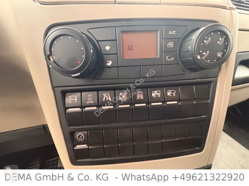 Kamión MAN 8.180*E6c*Schalt*AHK*3-Sitze*Klima*TÜV*