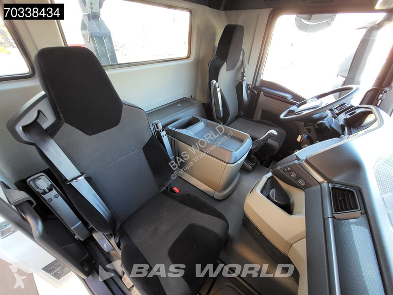 MAN 26.520 6X4 NEW! HIAB OPT20S56...