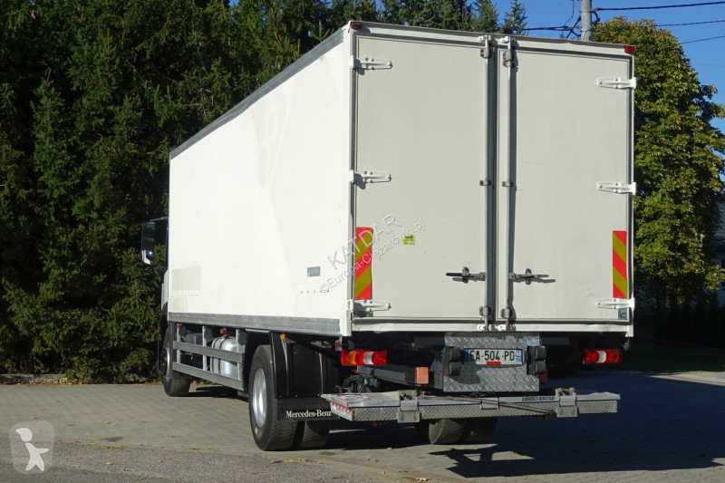 Mercedes 1827 Euro 6 kontener 21 pal 387tys.km...