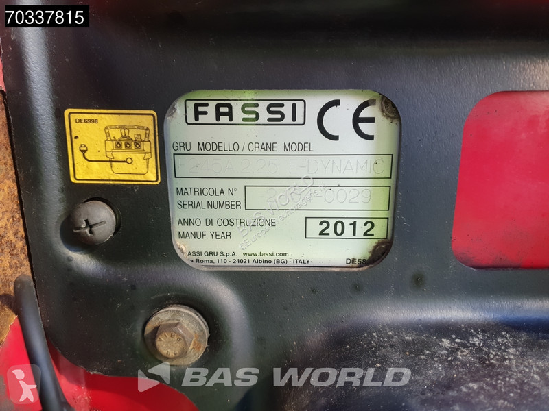 Lastbil Volvo 330 6X2 FASSI BF245A2.25 E...