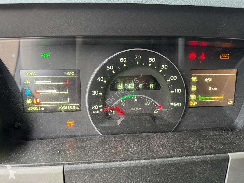 Kamion Volvo 330 6X2 EURO 6 + FRIGOBLOCK +...