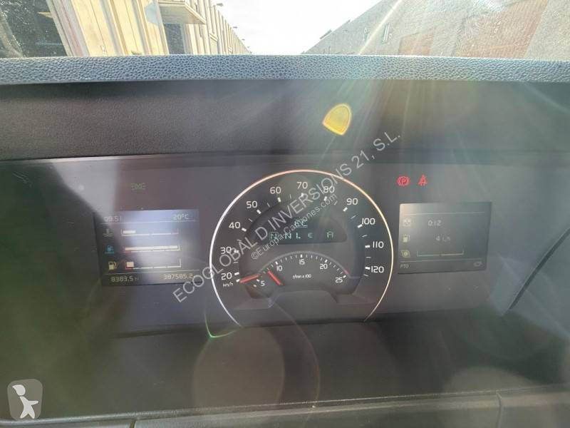 Kamion Volvo 450