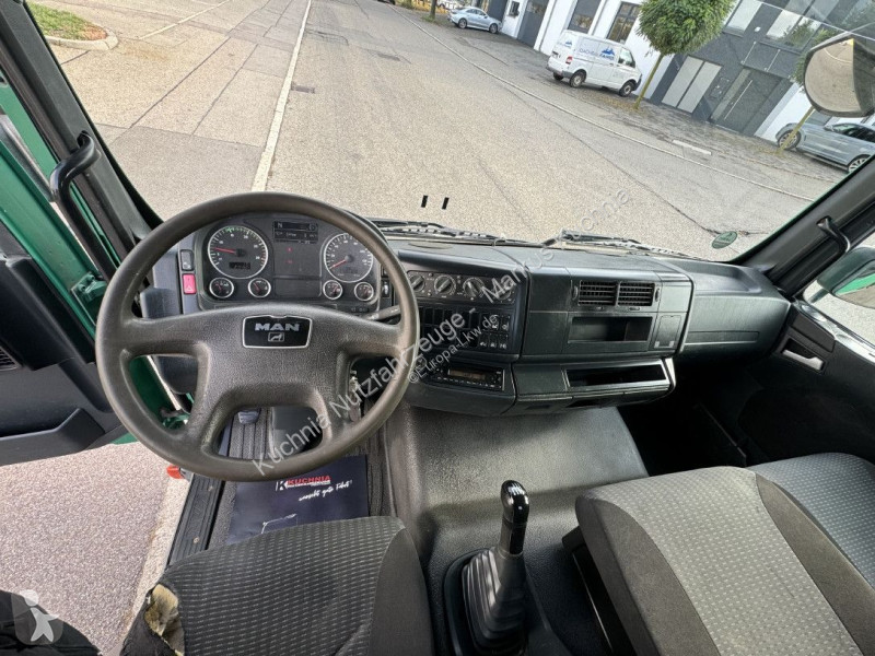 MAN 8.220 Dreiseitenkipper Meiller 2xAHK Klima...