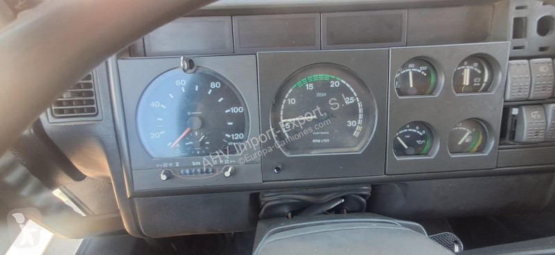 Iveco 350 tractor unit