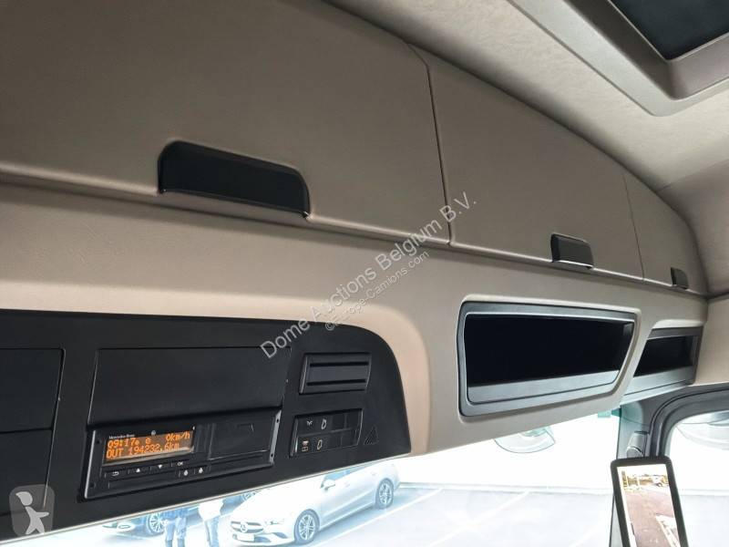 Kamión Mercedes Bigspace