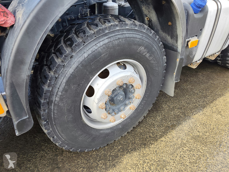 Iveco 500 8x4 kipper AD410T truck