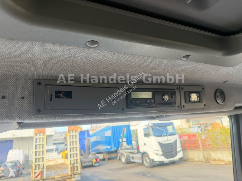 Vrachtwagen Mercedes 816D BB DoKA 13m3 8,2t...