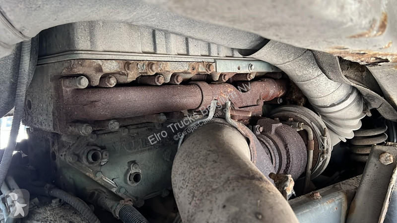 Kamion Volvo - 420 (MANUAL GEARBOX / BOITE...