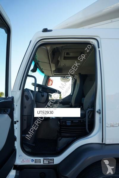 Kamion Volvo FE 320 / 4x2 / CHŁODNIA - 8,9 M /...