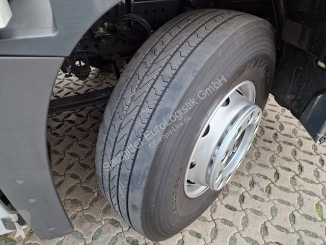 Kamion Mercedes 1832 / MKG Kran