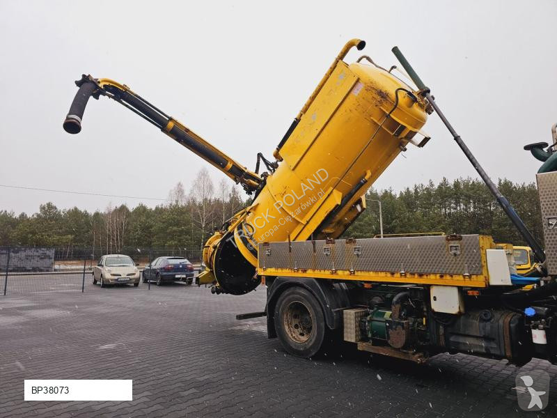 شاحنة Volvo FULLER TANKERS 2008 WUKO for...