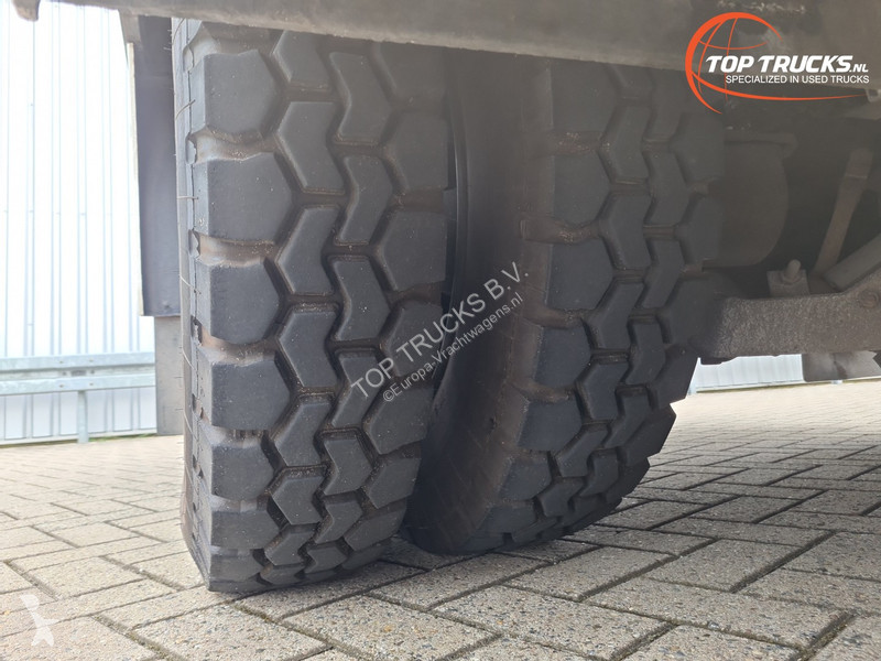 Kamion Mercedes 4x4 - 1.200 ltr...