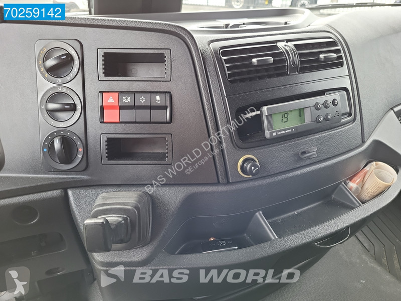 Camion Mercedes 816 4X2 7.49t Thermoking B-100...