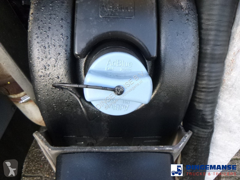 Kamion DAF 55220 4X2 RHD Whale vacuum tank 8.1 m3