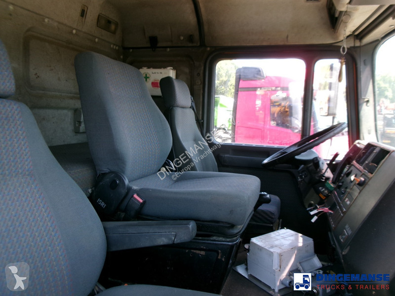 Camion MAN 8x4 Euro 2 vacuum tank ADR 15 m3 / 2...