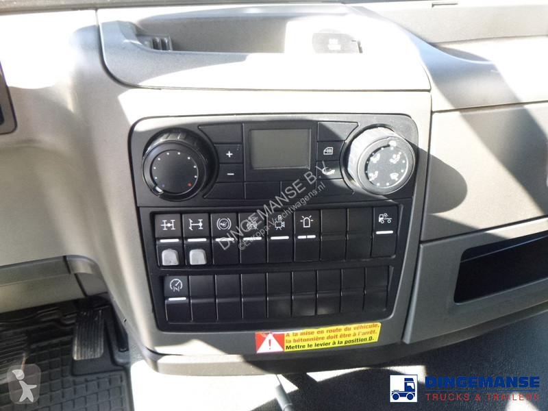 Camion MAN 32.360 8X4 Euro 6 Imer concrete...