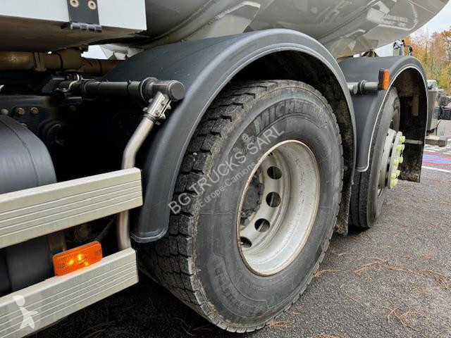 Kamion Renault 380 DXI