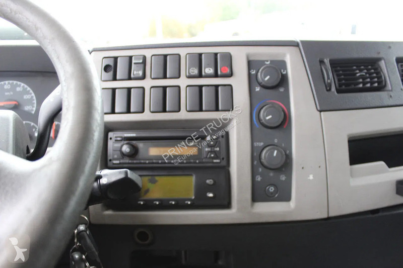 Kamion Volvo FE 240 * EURO5 * THERMO KING...