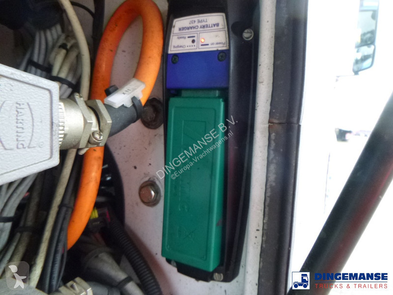Kamion Mercedes 3240 8x4 Schwing-Stetter pump /...