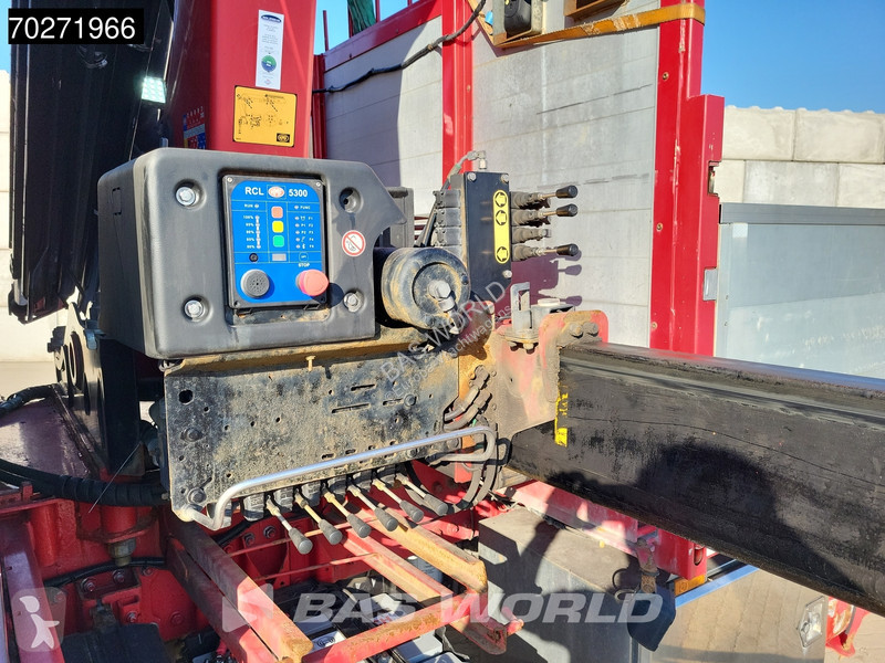 Camion DAF 530 4X2 HMF 1820-RC Kran Crane...