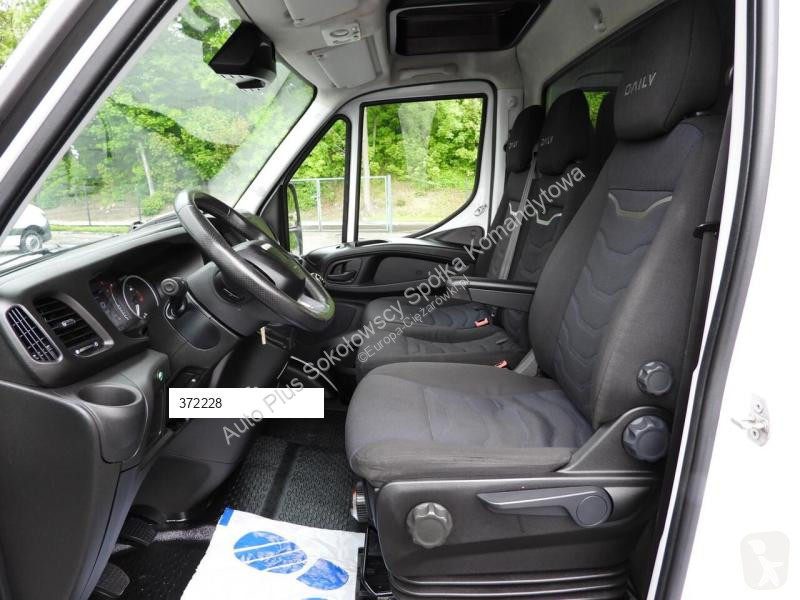 Veicolo commerciale Iveco DAILY  35S18 PLANDEKA...