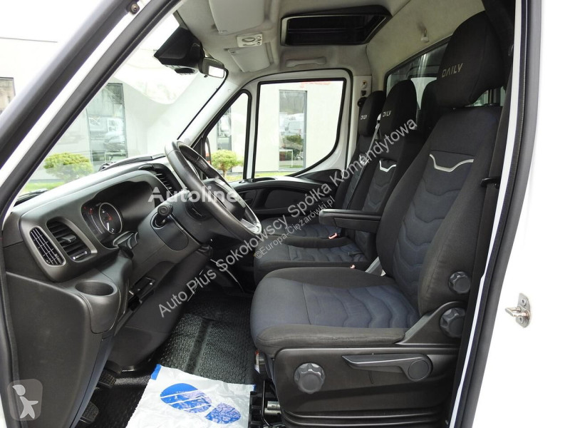 Véhicule utilitaire Iveco DAILY  35S18 PLANDEKA...
