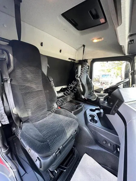 Camión Mercedes 2532 LL 6x2 NGES Fahrgestell...