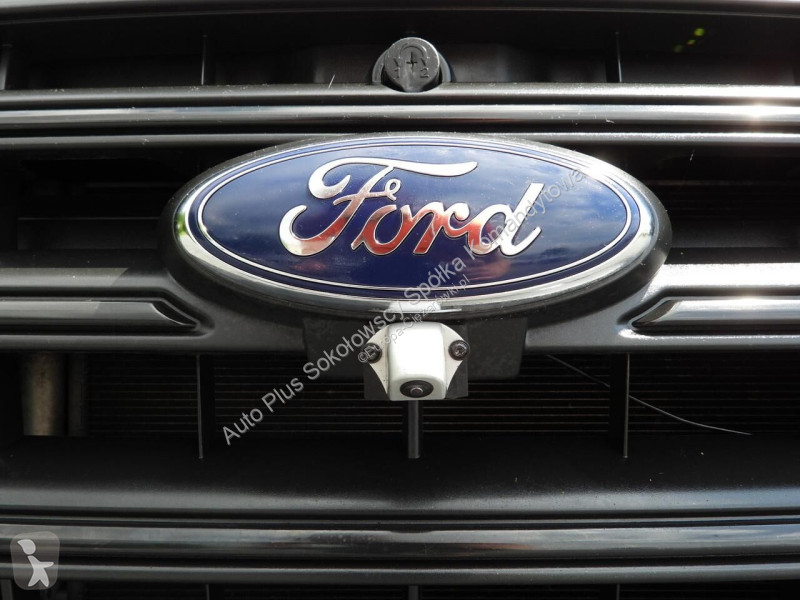 Kamion Ford TRANSIT  KONTENER WINDA 8 PALET...