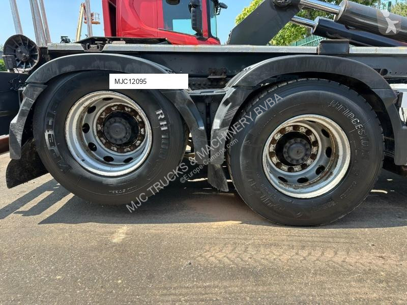 Kamion Volvo 6x4 HOOKLIFT 20T - RETARDER - LIFT...