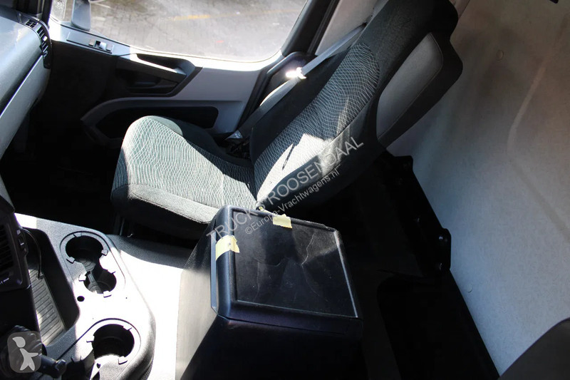 Kamion Mercedes 1924 + THERMO KING 1200 + LIFT...