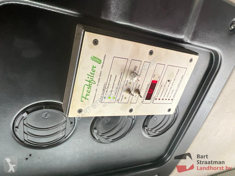 Kamion Volvo 440 10x4 Euro 5 geisoleerde asfalt...