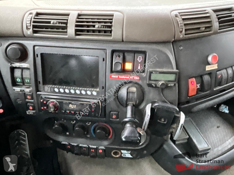 Camion Ginaf X 3335 S 6x6 Euro 5 met 2 zijden...