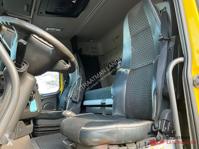 Kamion Volvo 10X4R Euro 5 met 30T HTS Kabel...