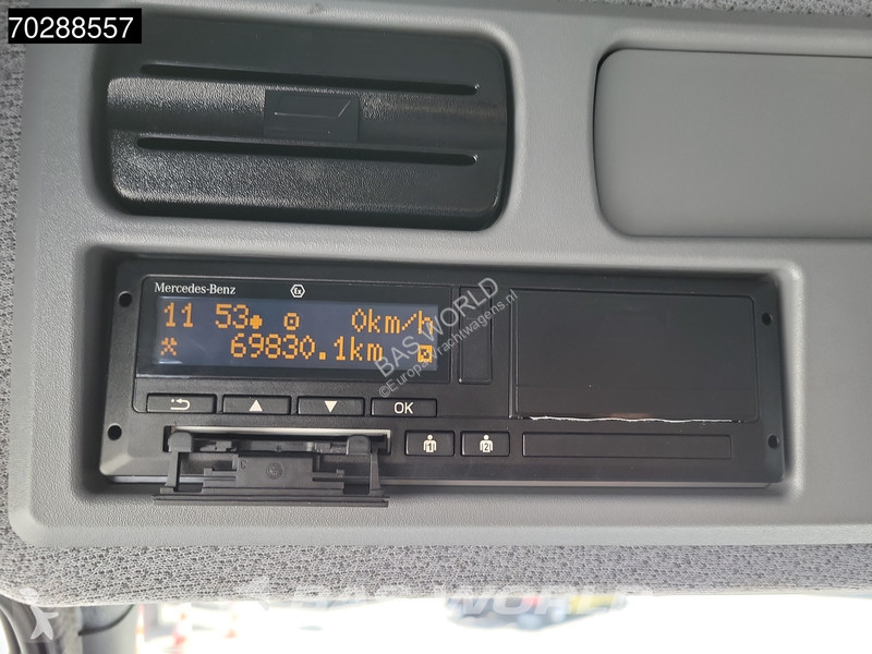 Kamion Mercedes 1527 4X2 15tonner LOW Mileage!...