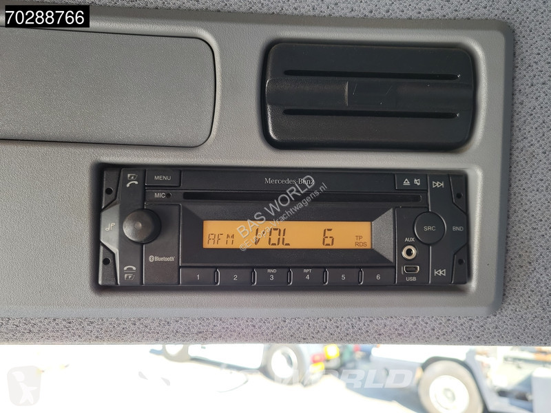 Kamion Mercedes 1221 4X2 Ladebordwand Euro 6