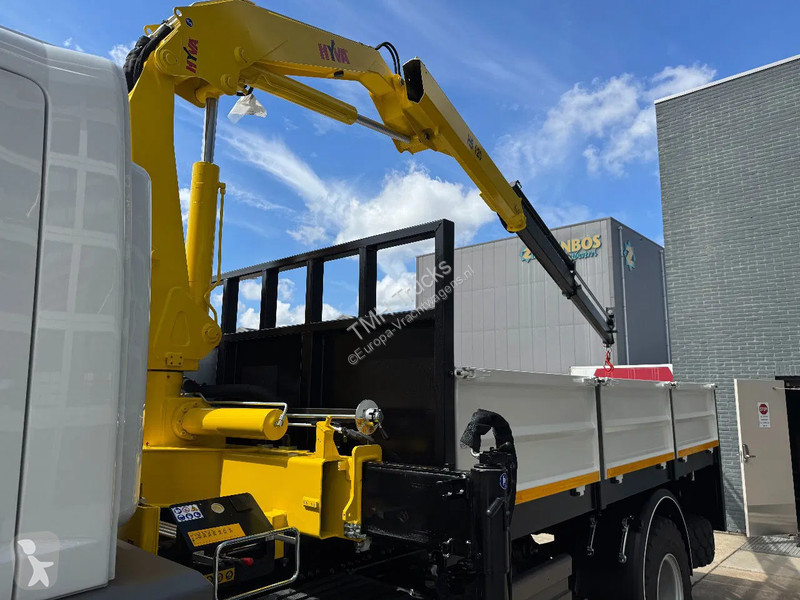 Kamion Mercedes 1725 4x4 Flatbed with Hyva...